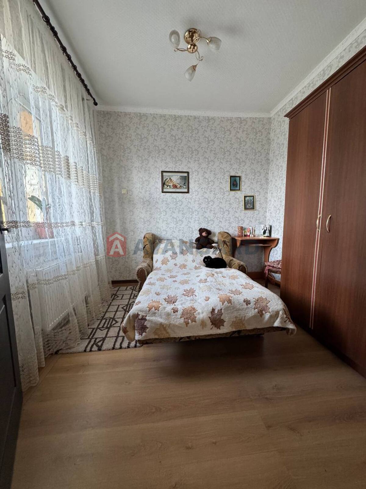 �������, 237 ��.�. ���� 8