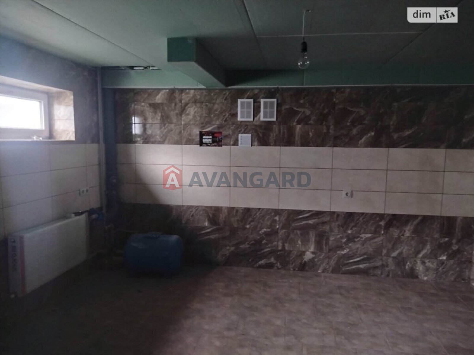 �������, 280 ��.�. ���� 11