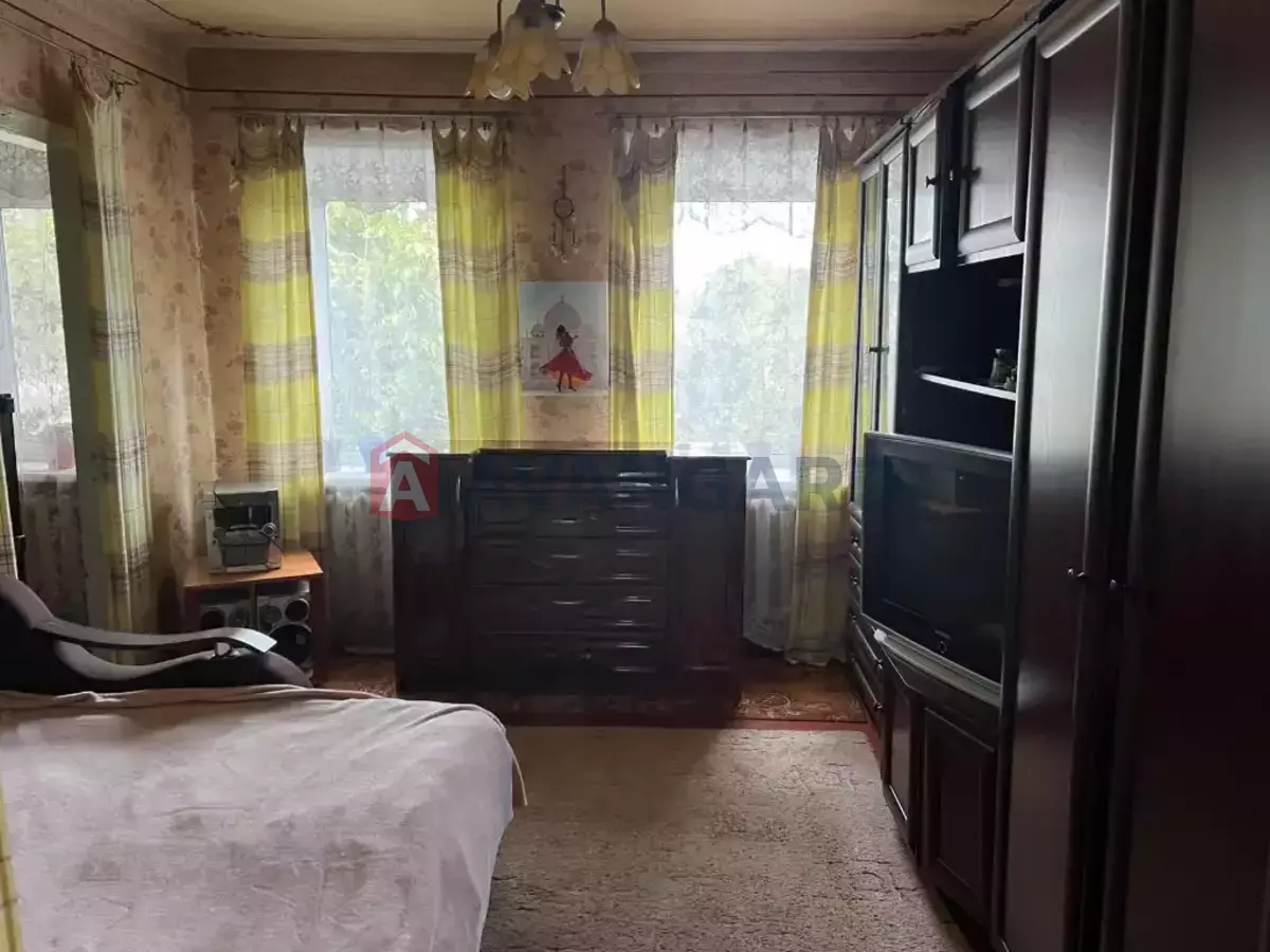 �������, 64 ��.�. ���� 1