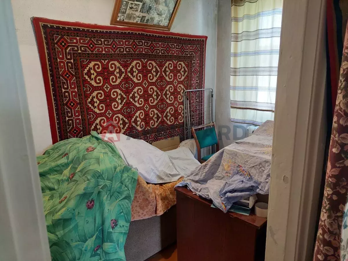 �������, 60 ��.�. ���� 9