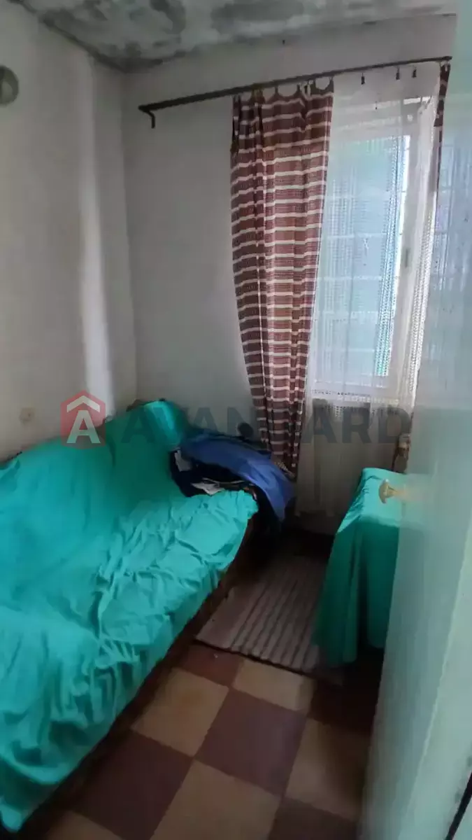 ����, 95 ��.�. ���� 10