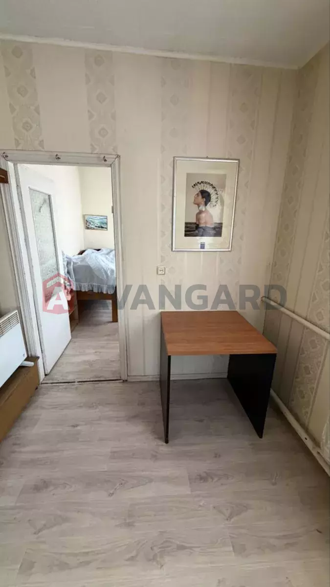 �������, 200 ��.�. ���� 12