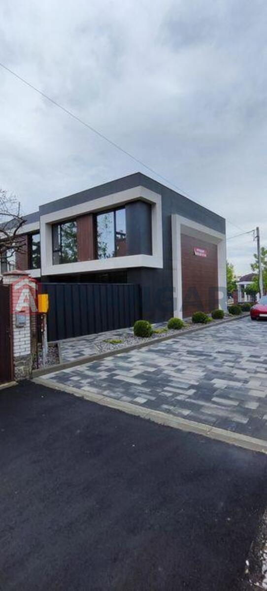 ��������, 144 ��.�. ���� 3