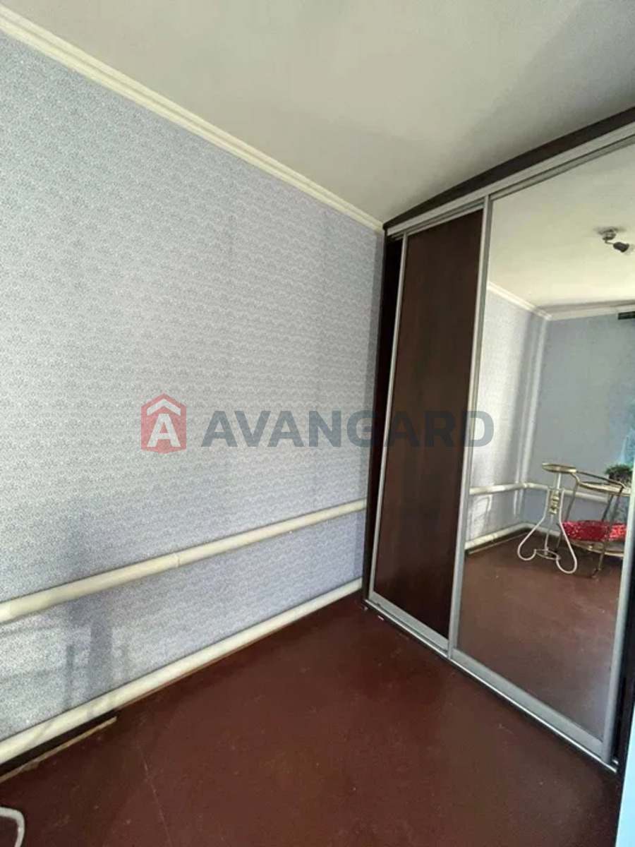 �������, 72 ��.�. ���� 8