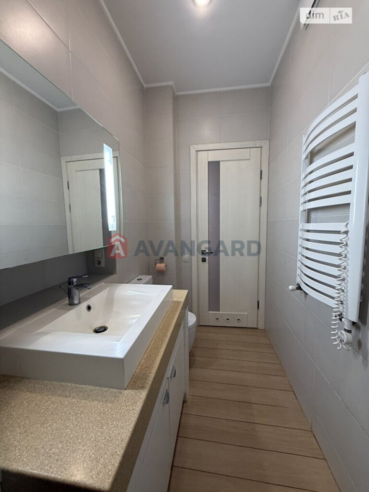 �������, 214 ��.�. ���� 22