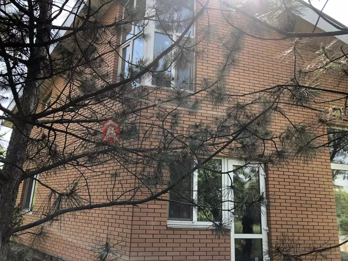 �������, 180 ��.�. ���� 3