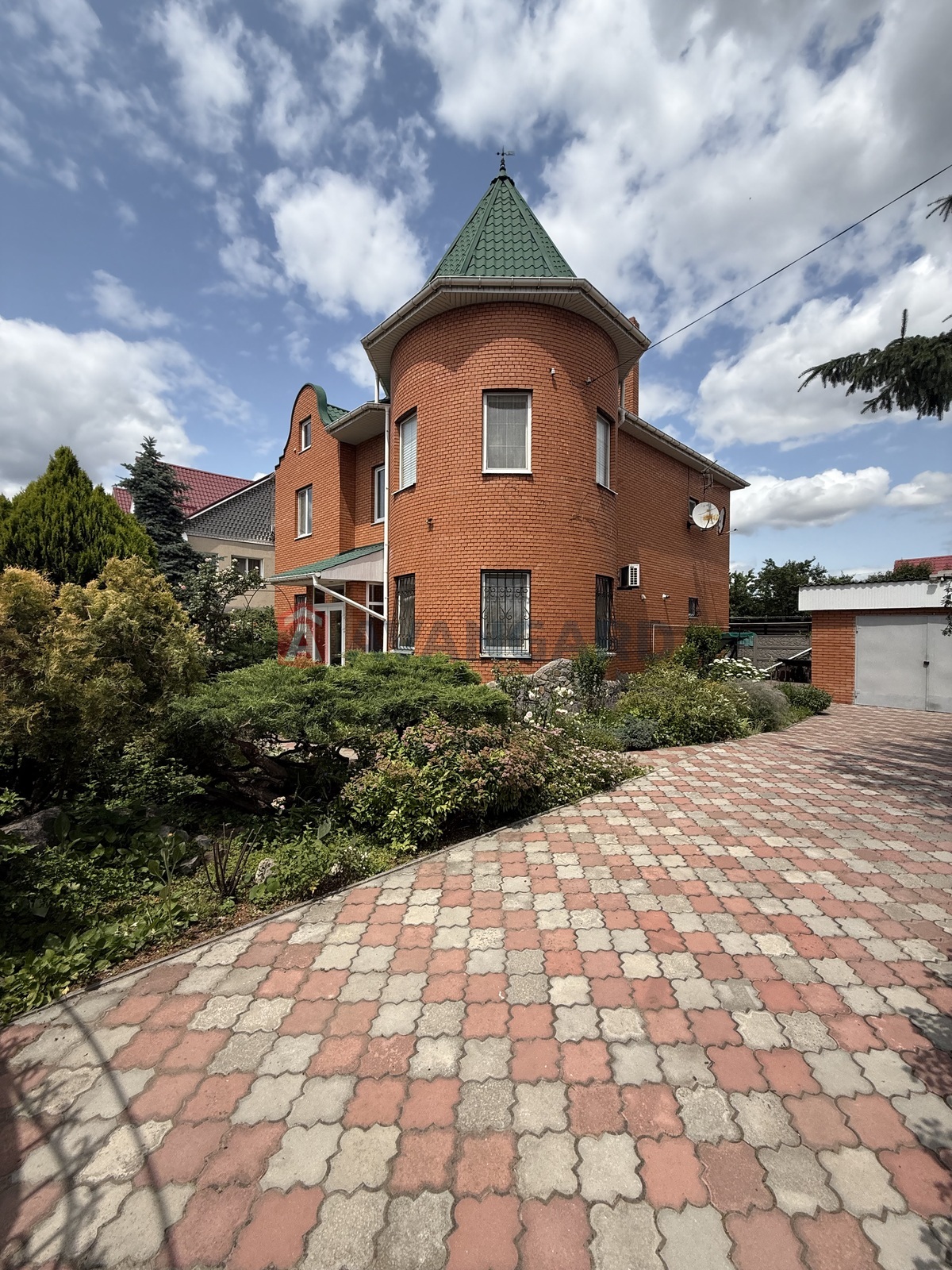 Будинок, 265 кв.м. фото 2 Будинок, 265 кв.м. фото 2