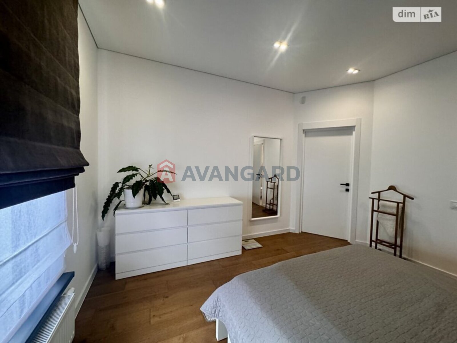 �������, 122 ��.�. ���� 16