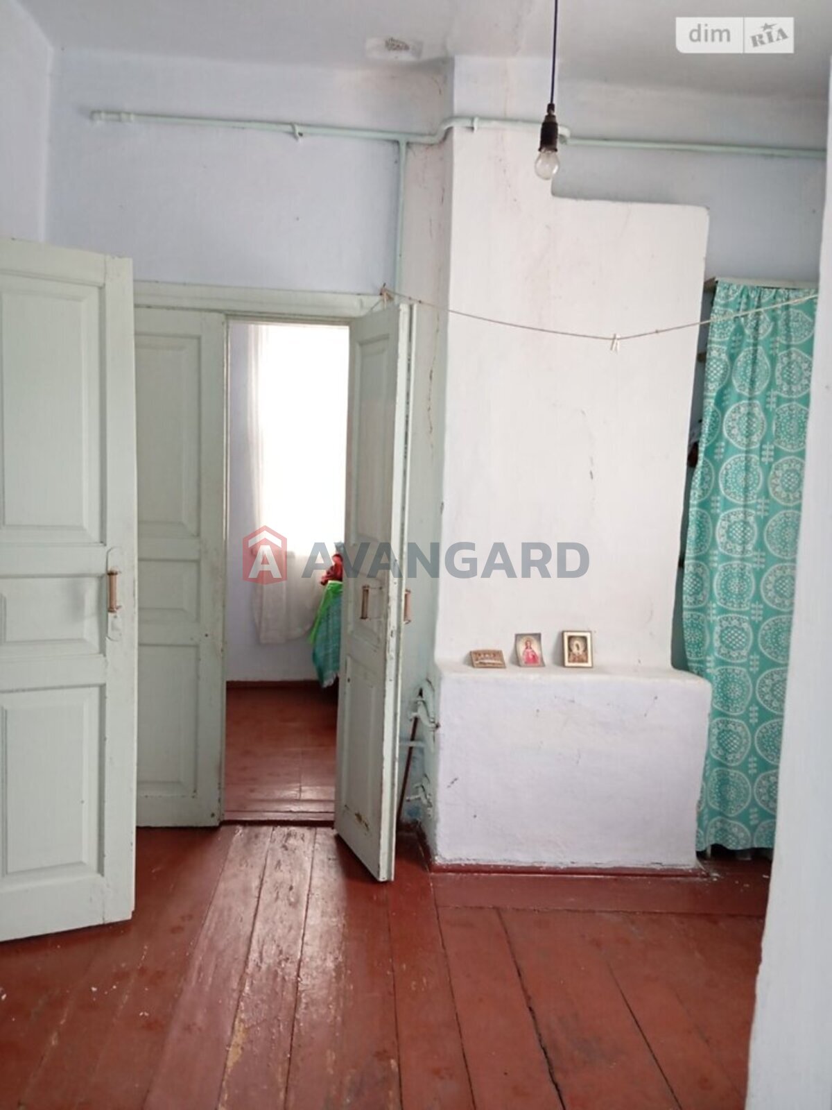 ������� �������, 47 ��.�. ���� 8