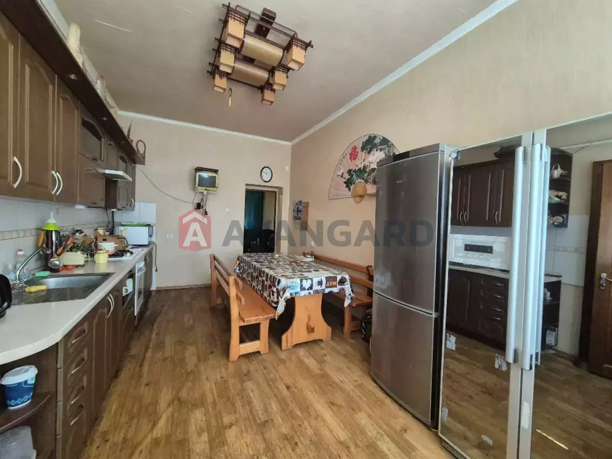 ���, 280 ��.�. ���� 19