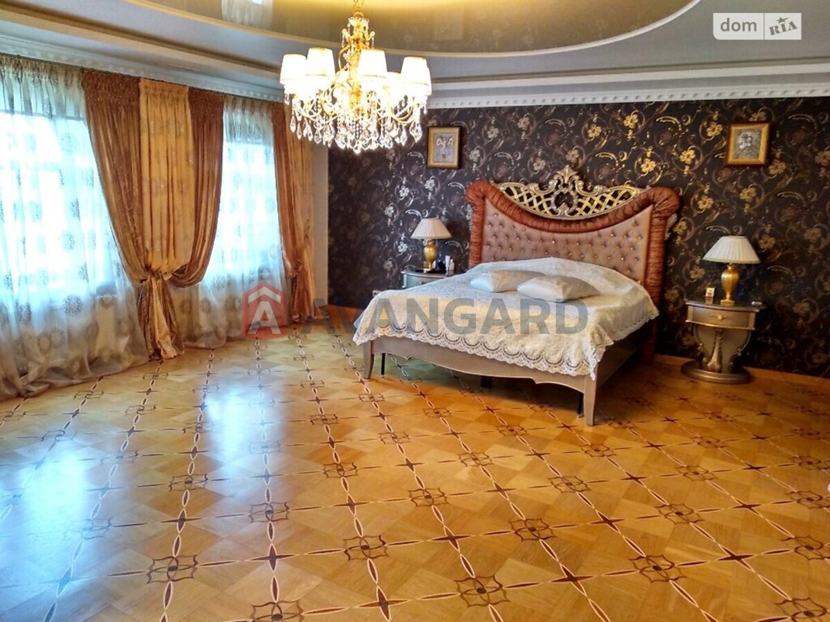 �������, 586 ��.�. ���� 7