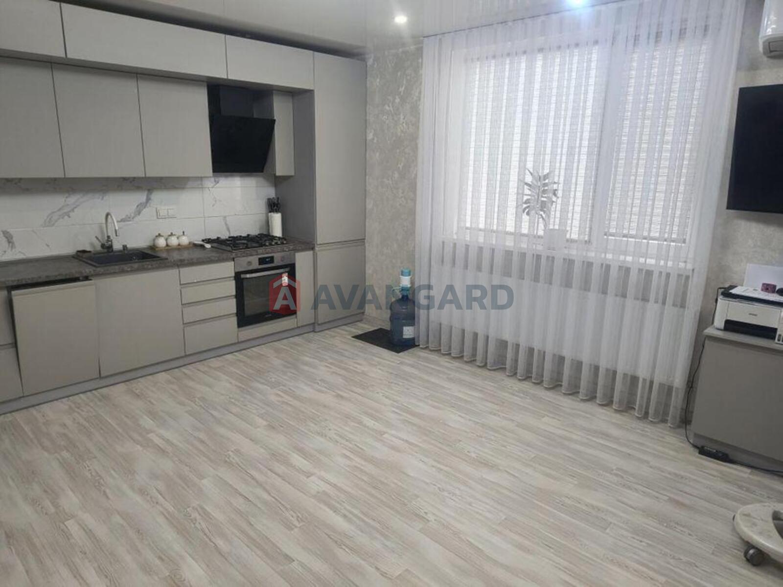 ��������, 70 ��.�. ���� 4