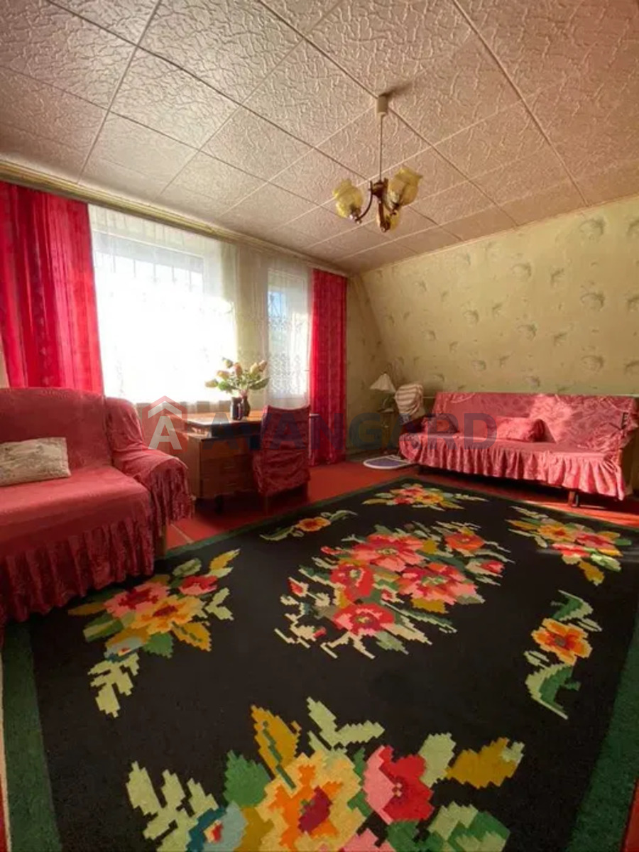 �������, 132 ��.�. ���� 16