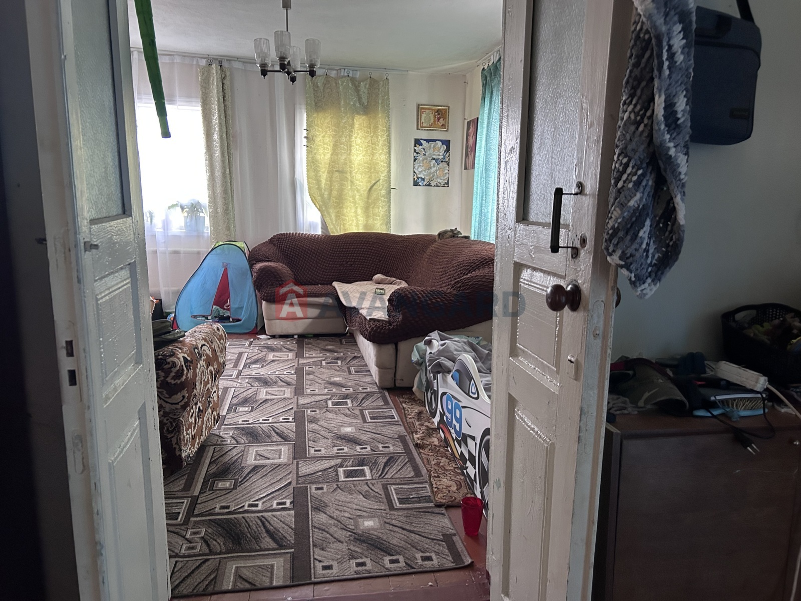 �������, 70 ��.�. ���� 17