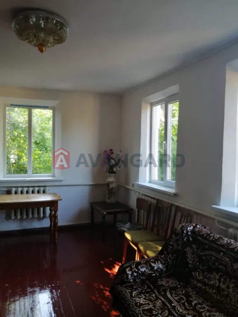 �������, 80 ��.�. ���� 11