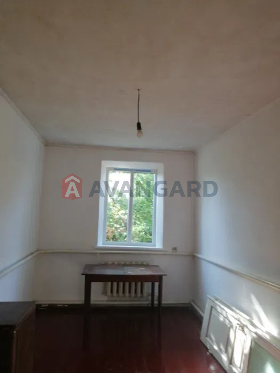 �������, 80 ��.�. ���� 14