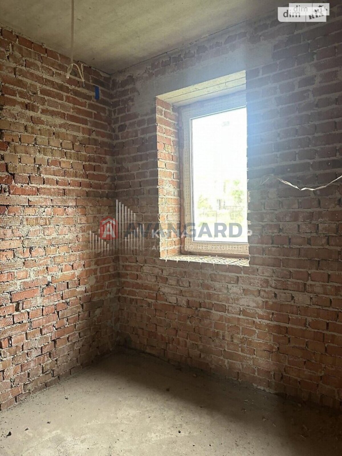 �������, 360 ��.�. ���� 13