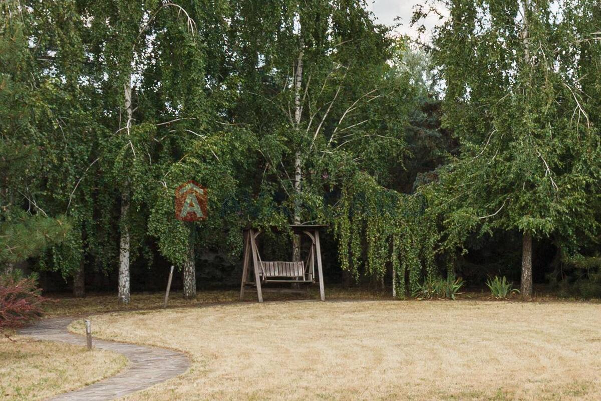 �������, 300 ��.�. ���� 16