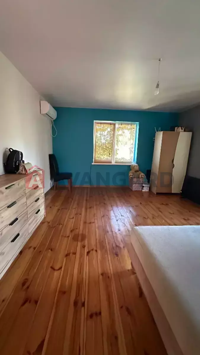 ����, 100 ��.�. ���� 19