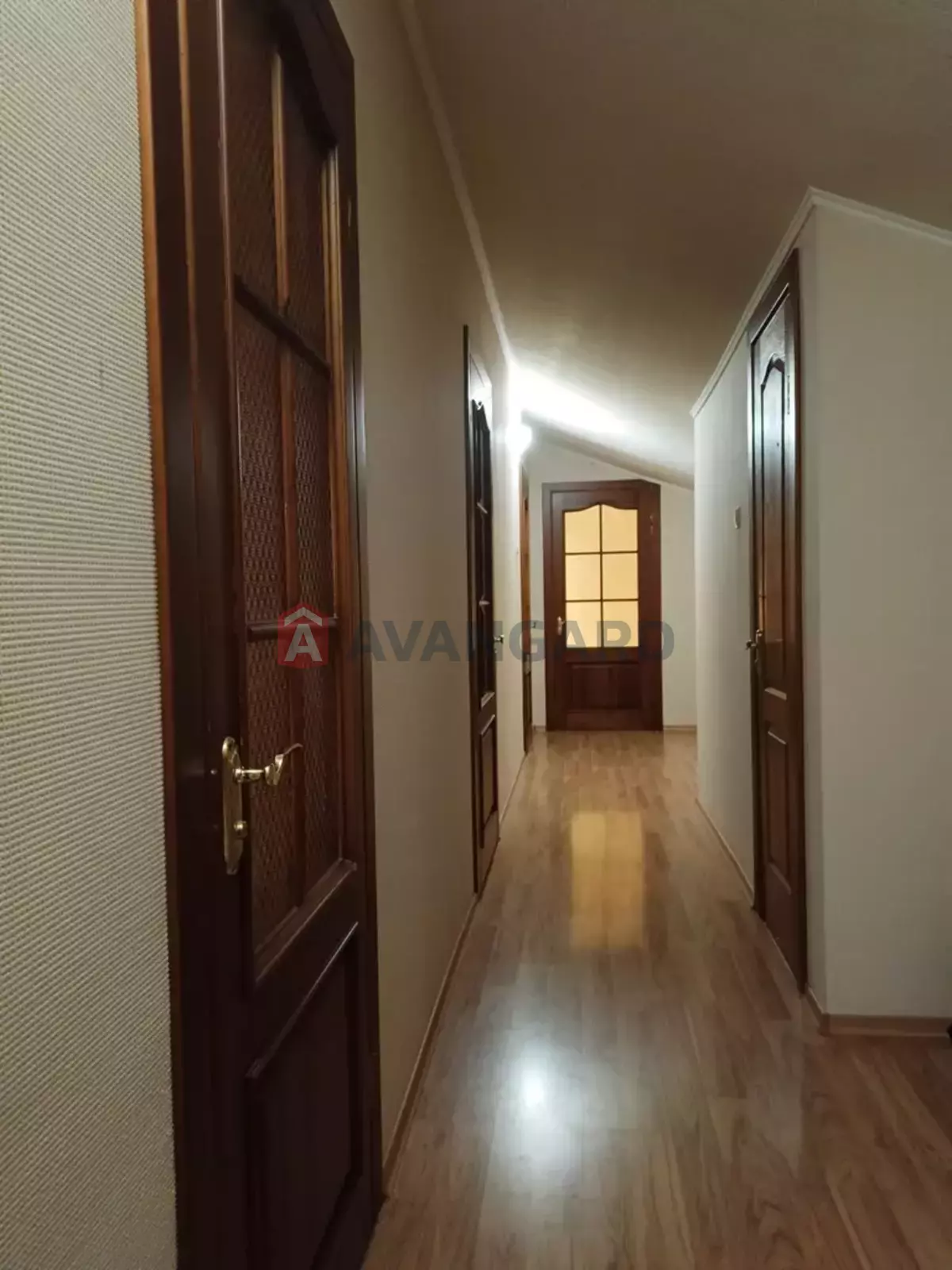 �������, 166 ��.�. ���� 18