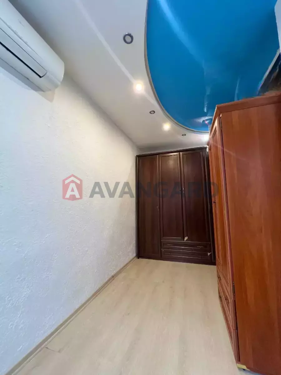 ����� ����, 50 ��.�. ���� 12