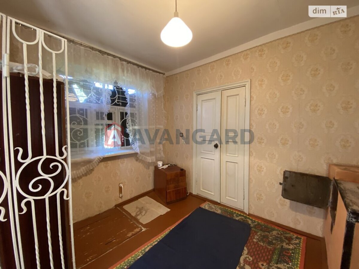 ���, 37 ��.�. ���� 11