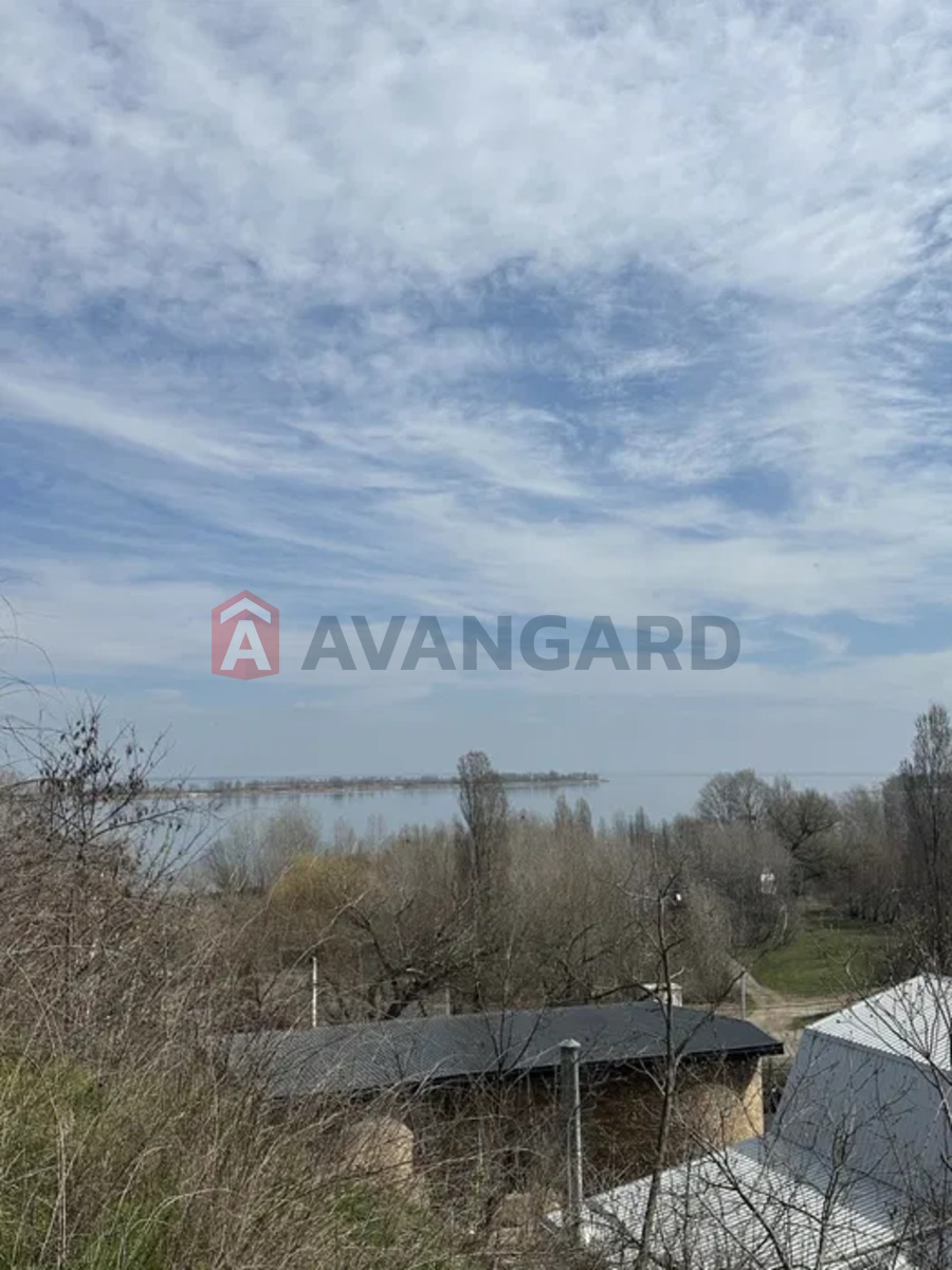 �������, 270 ��.�. ���� 2