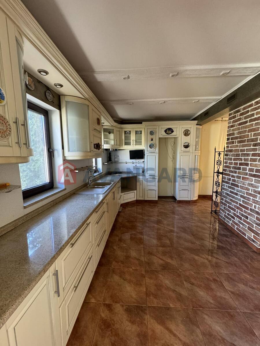 ���, 210 ��.�. ���� 15