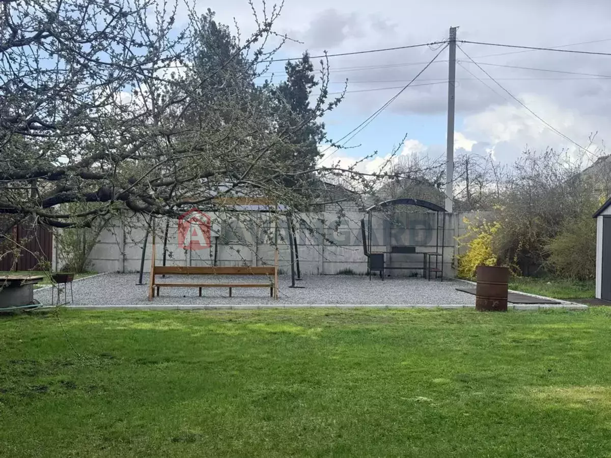 ����, 42 ��.�. ���� 5