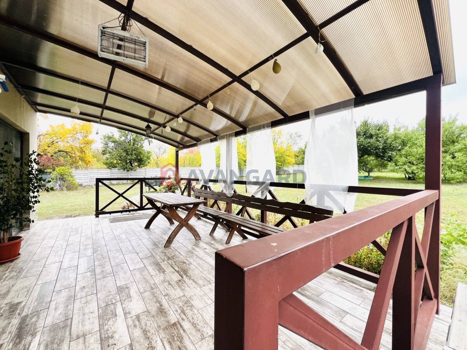 ���, 98 ��.�. ���� 4