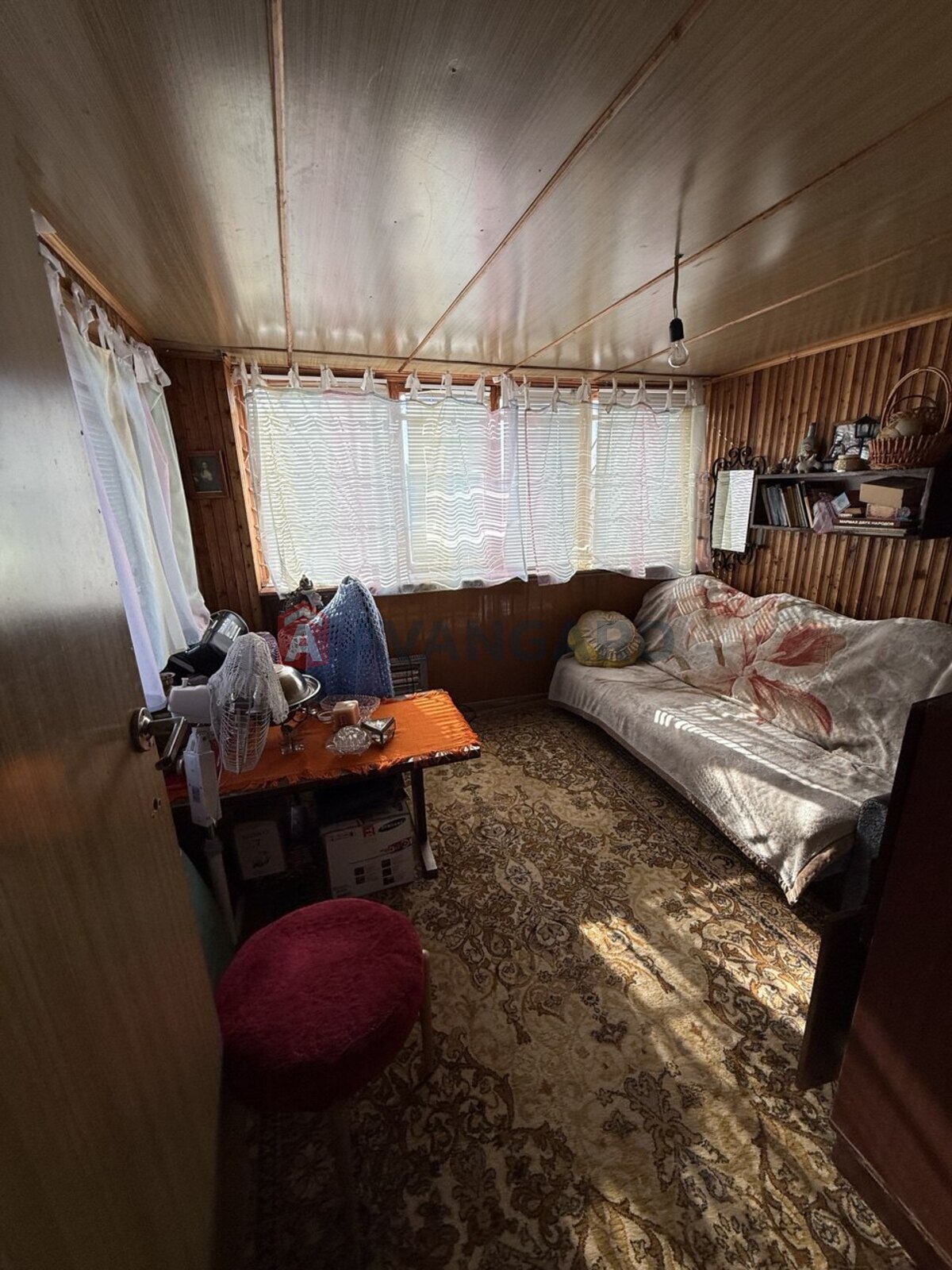 ����, 100 ��.�. ���� 14