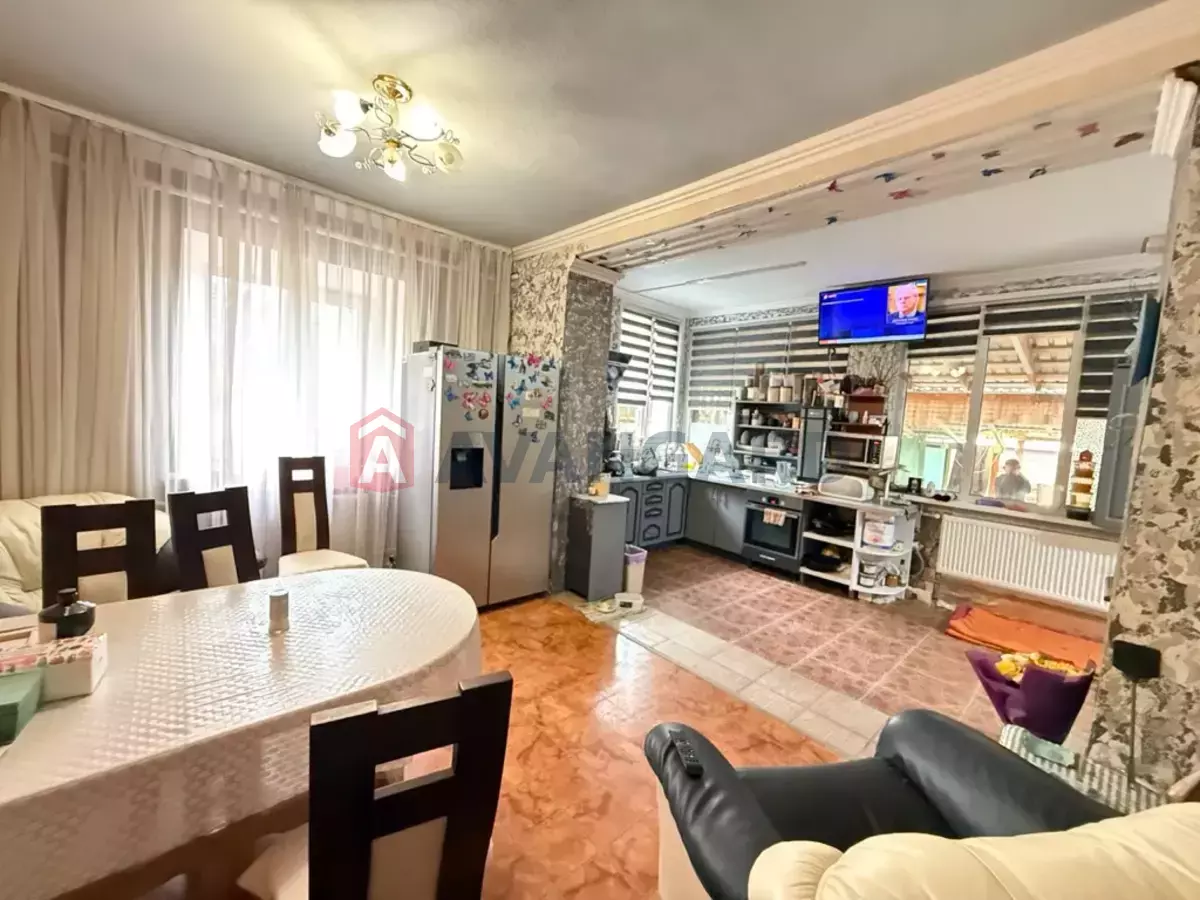 �������, 179 ��.�. ���� 1