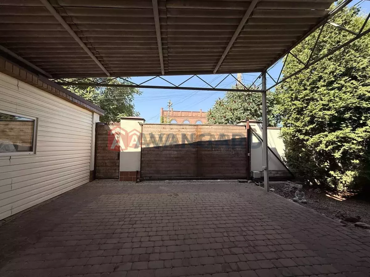 �������, 195 ��.�. ���� 11