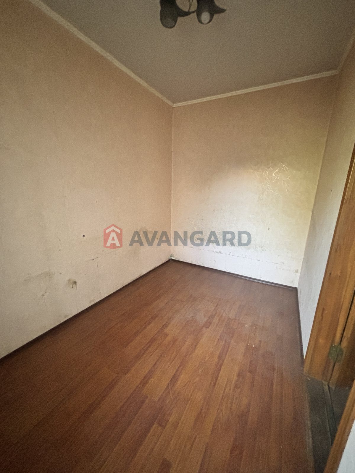 ������� �������, 110 ��.�. ���� 13