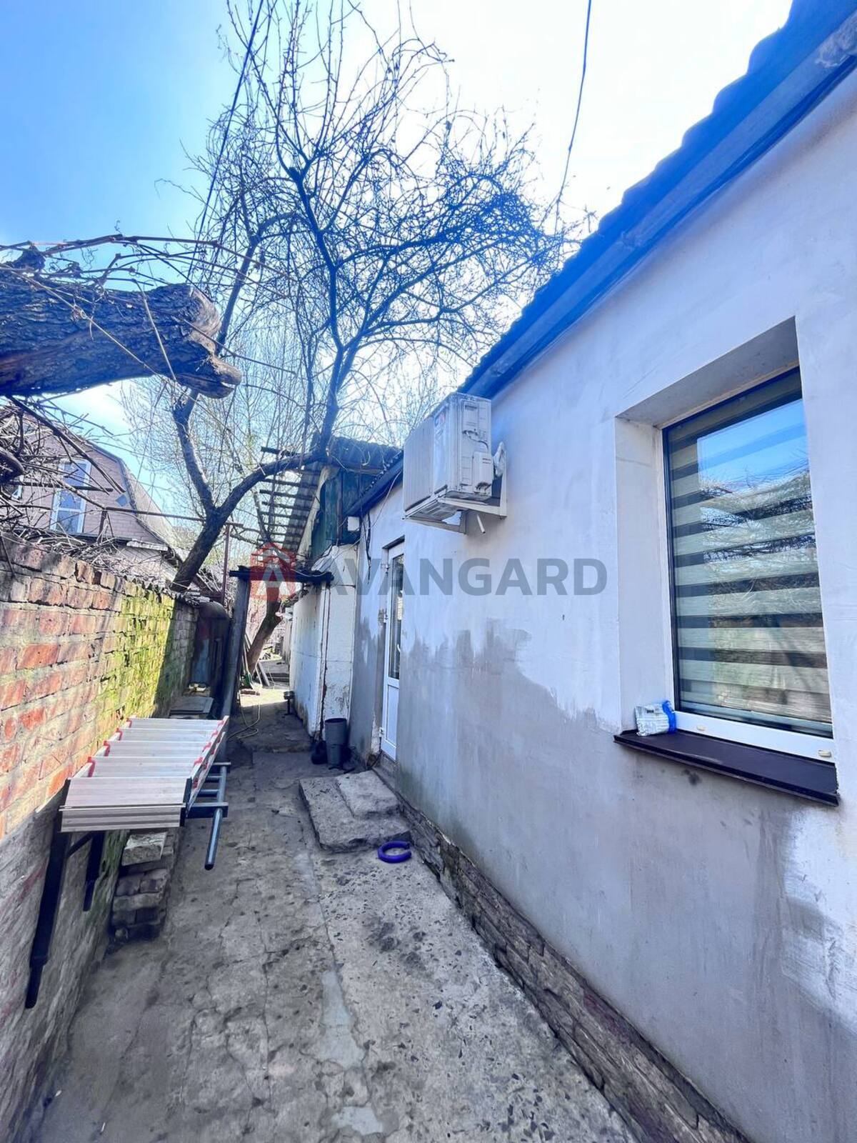 ���, 50 ��.�. ���� 12