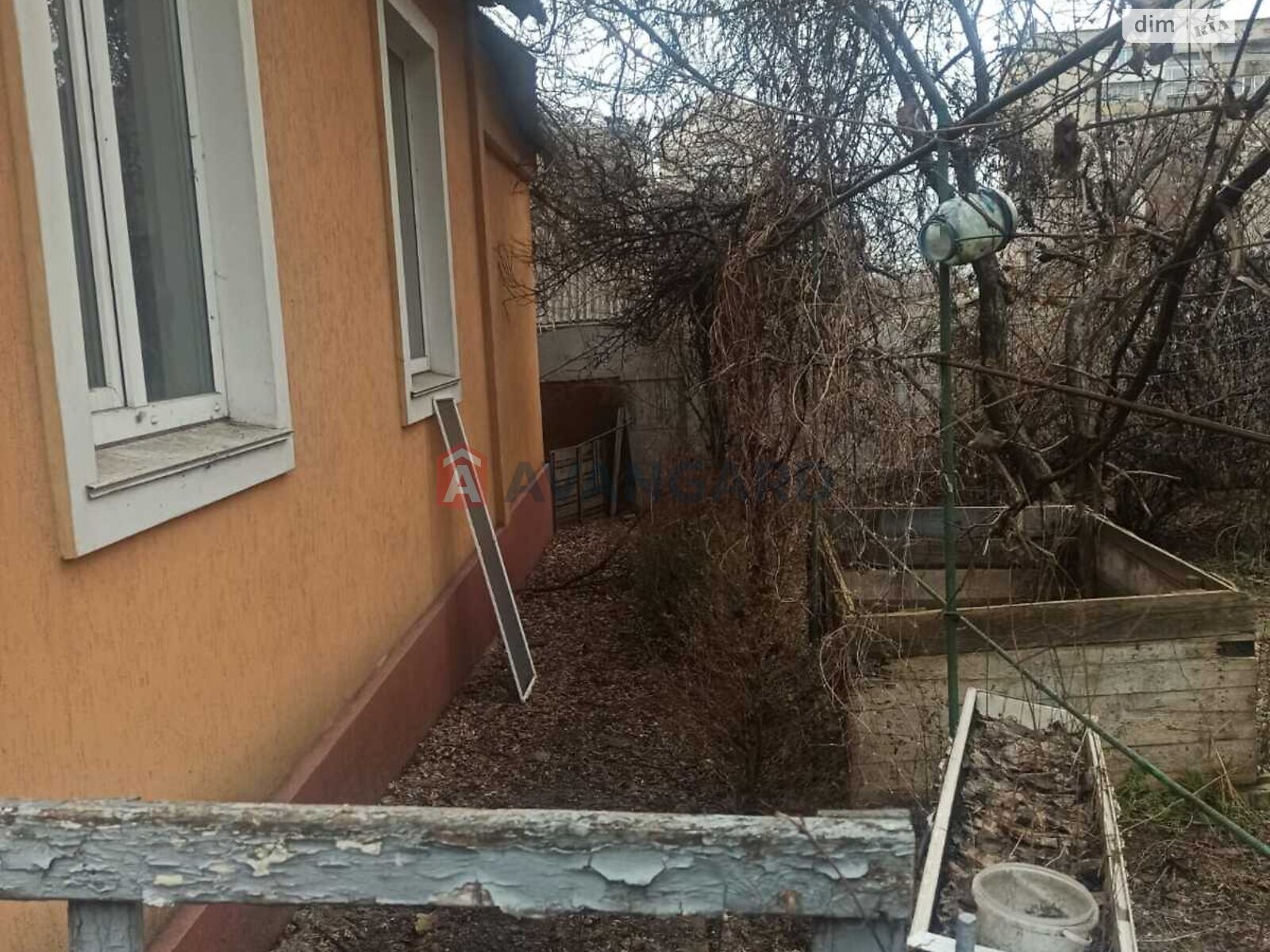 �������, 76 ��.�. ���� 6