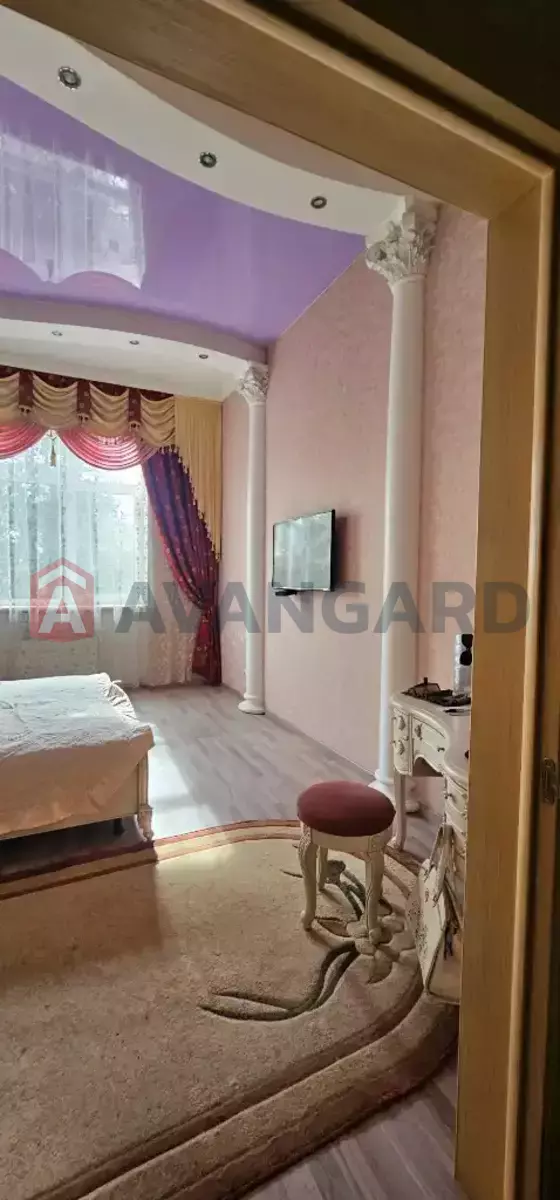 �������, 202 ��.�. ���� 25