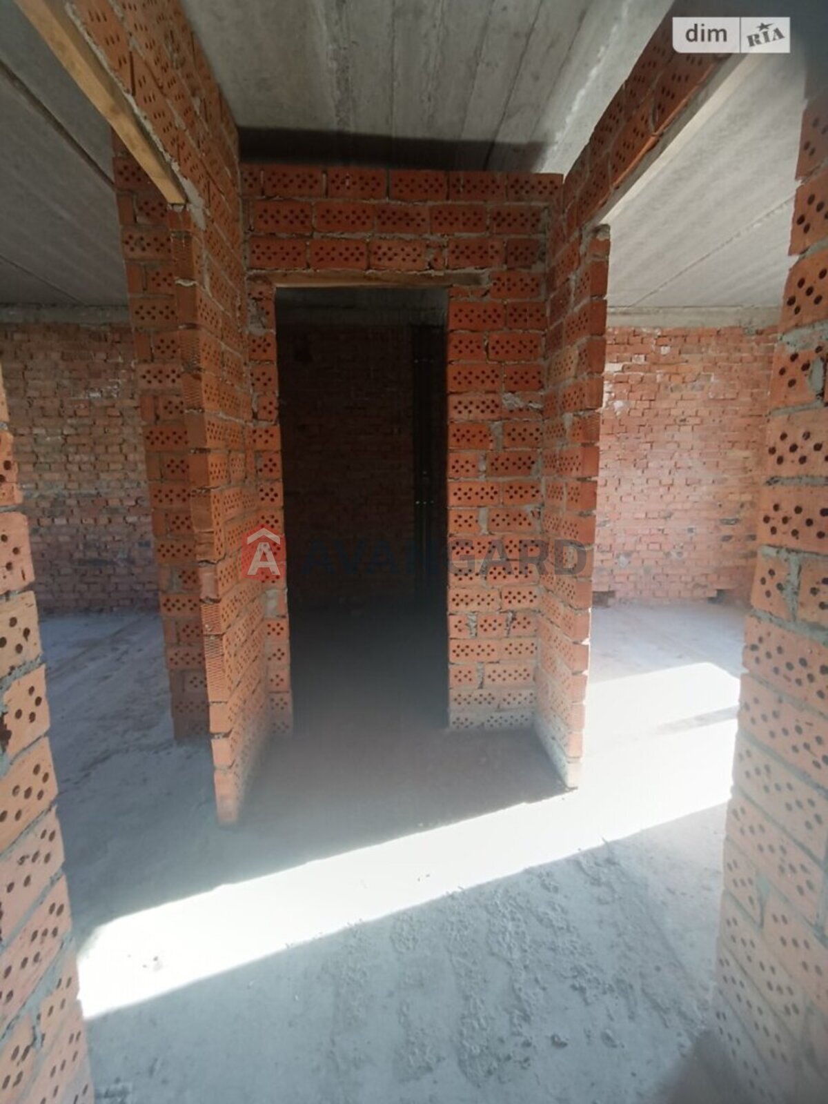 ��������, 95 ��.�. ���� 10