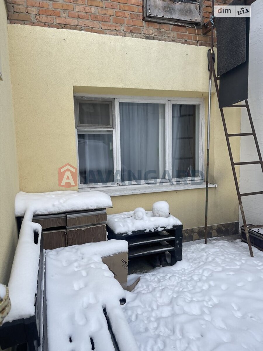 ������� �������, 40 ��.�. ���� 4