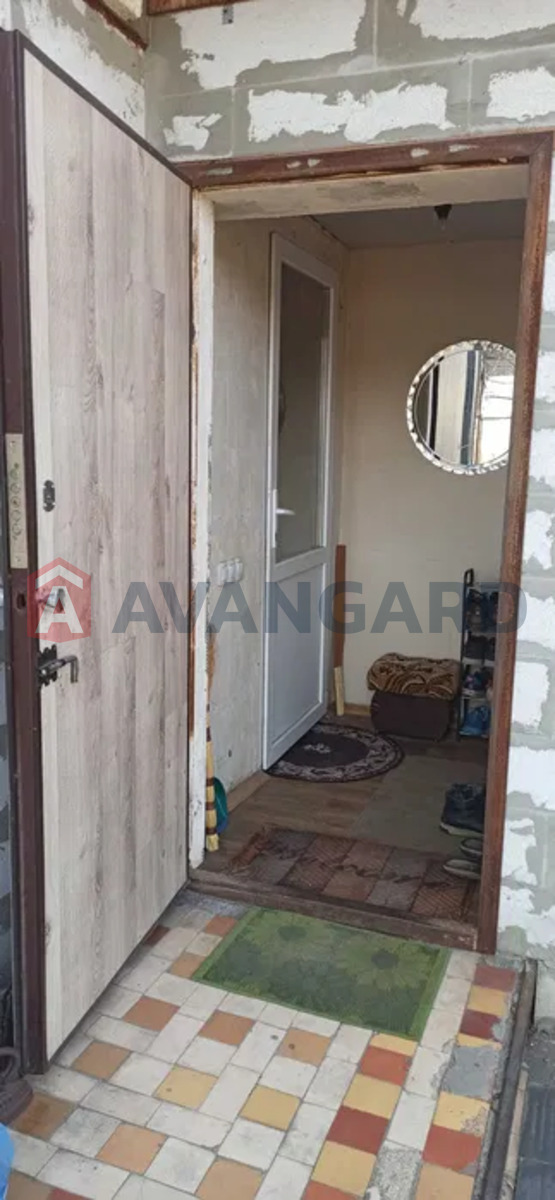 �������, 77 ��.�. ���� 9