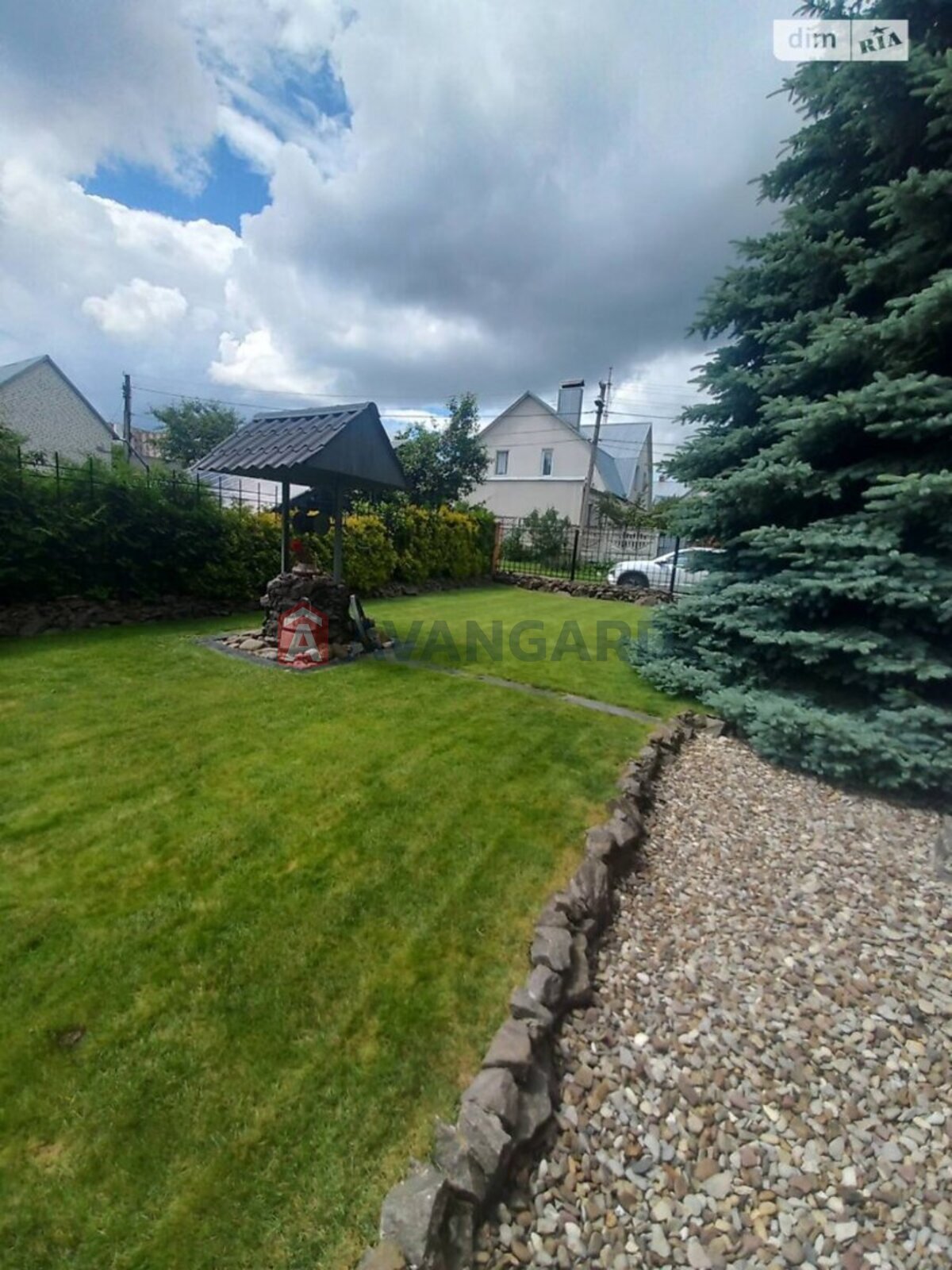 �������, 400 ��.�. ���� 4