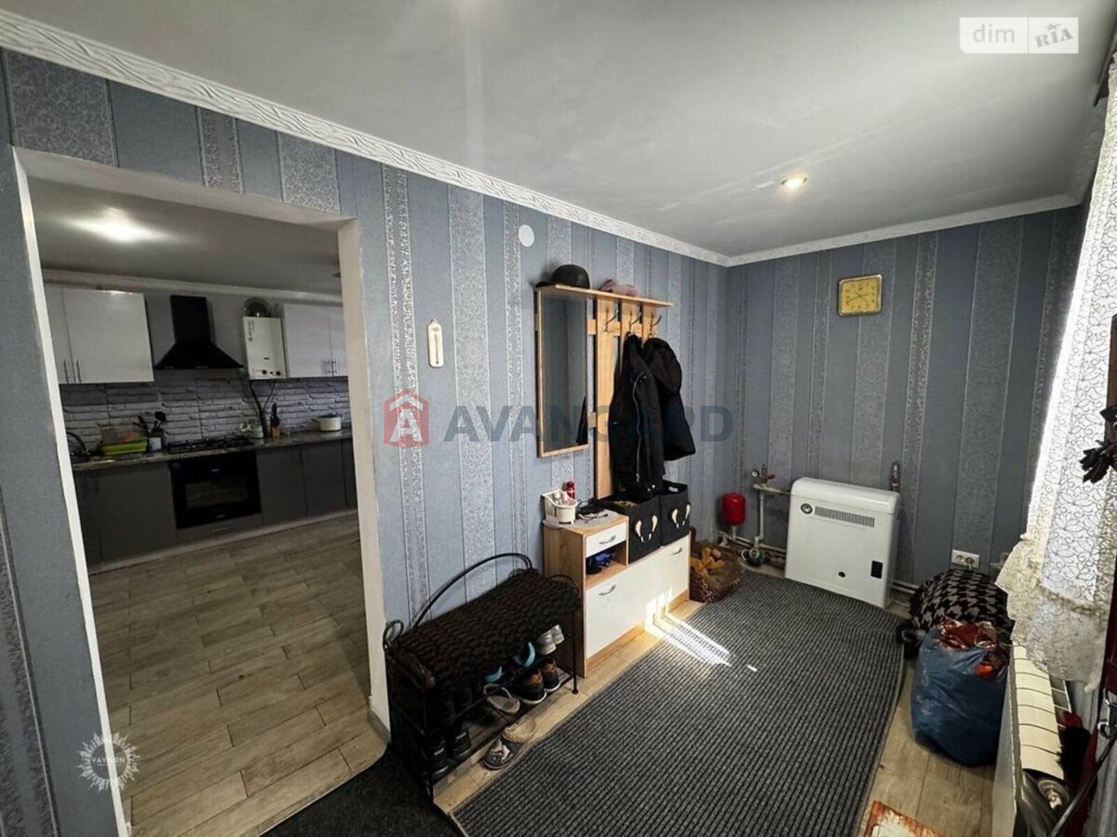 �������, 90 ��.�. ���� 7