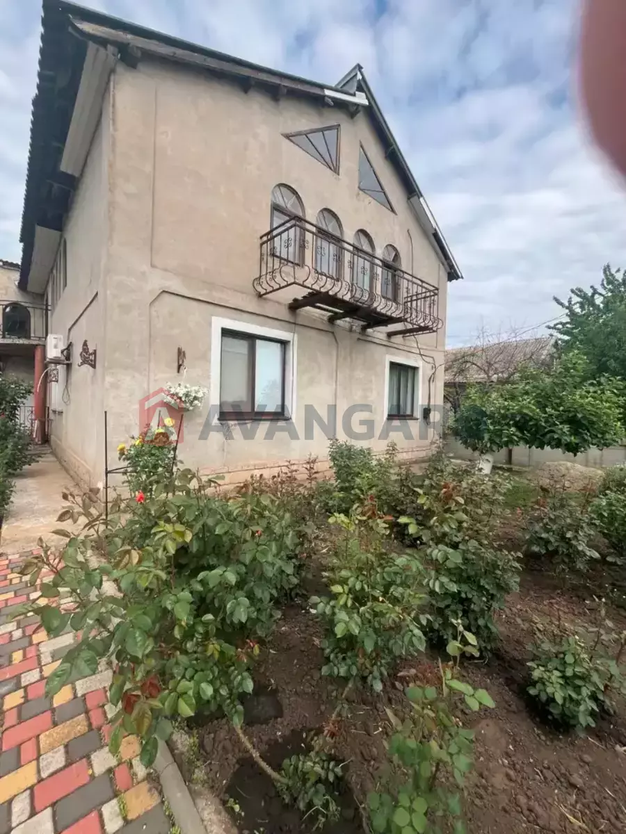 �������, 140 ��.�. ���� 2