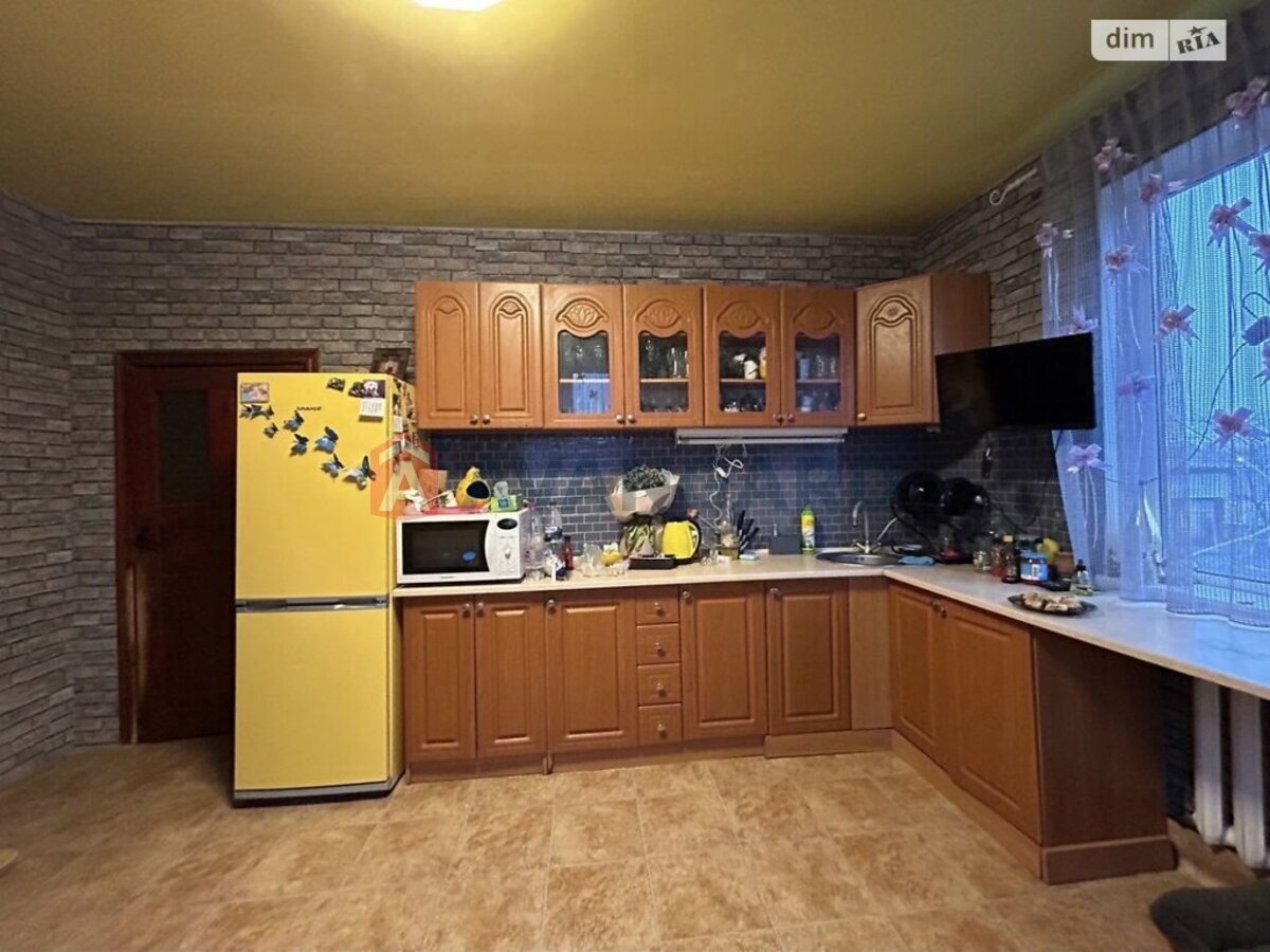 �������, 240 ��.�. ���� 1