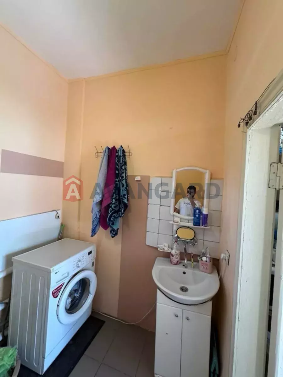 �������, 49 ��.�. ���� 4