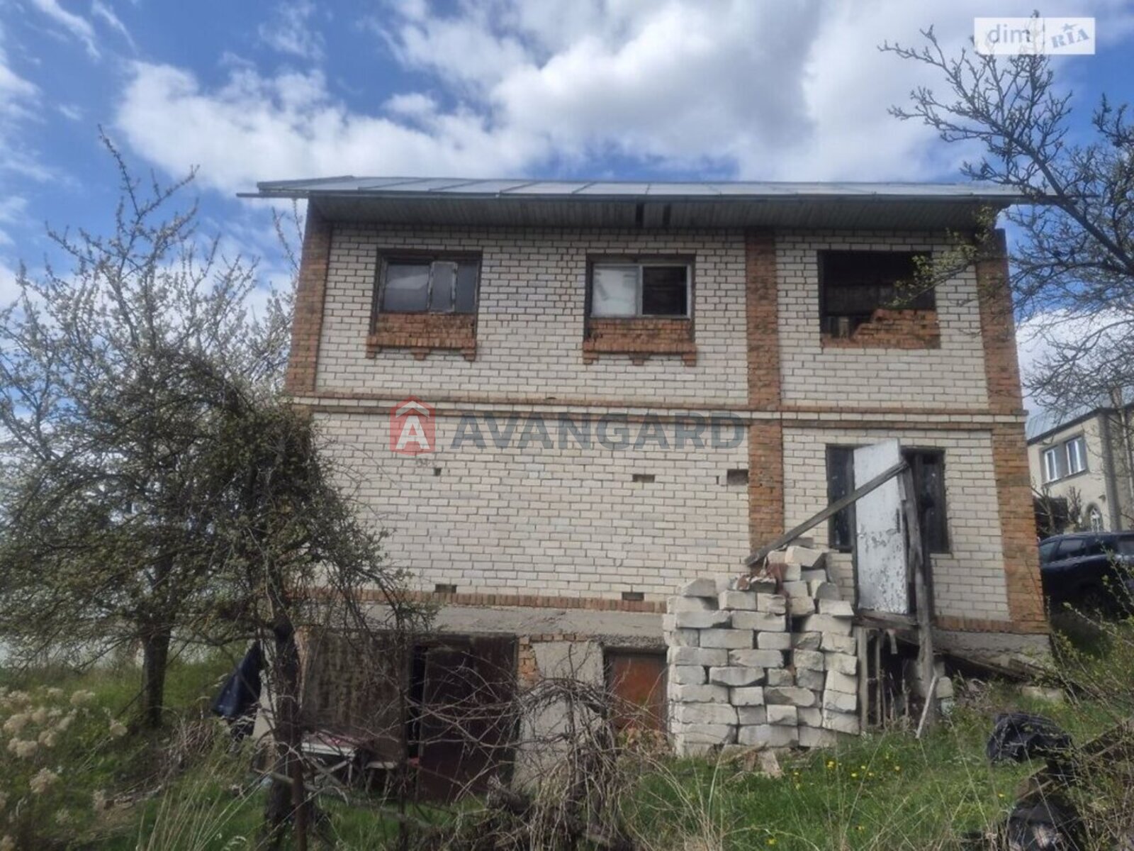 �������, 100 ��.�. ���� 1