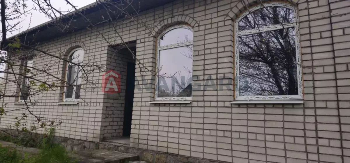 �������, 100 ��.�. ���� 1