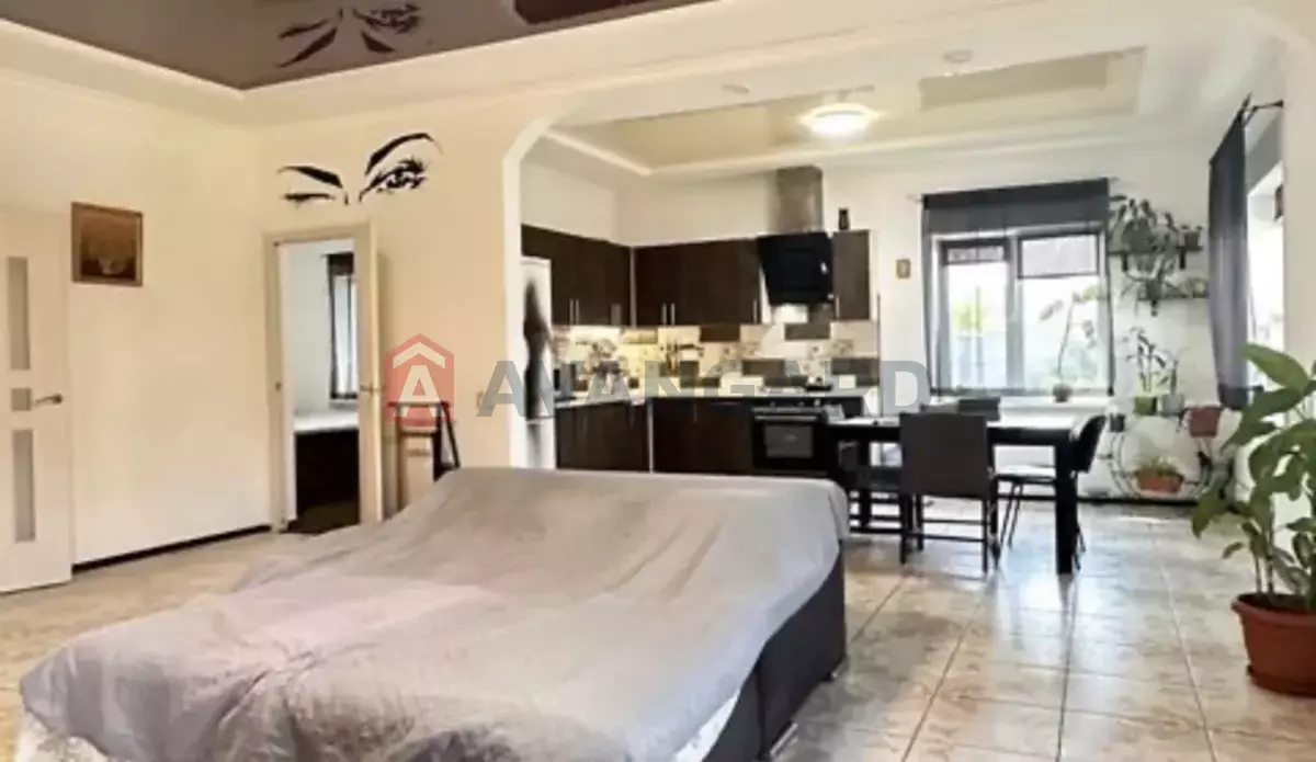 �������, 93 ��.�. ���� 9