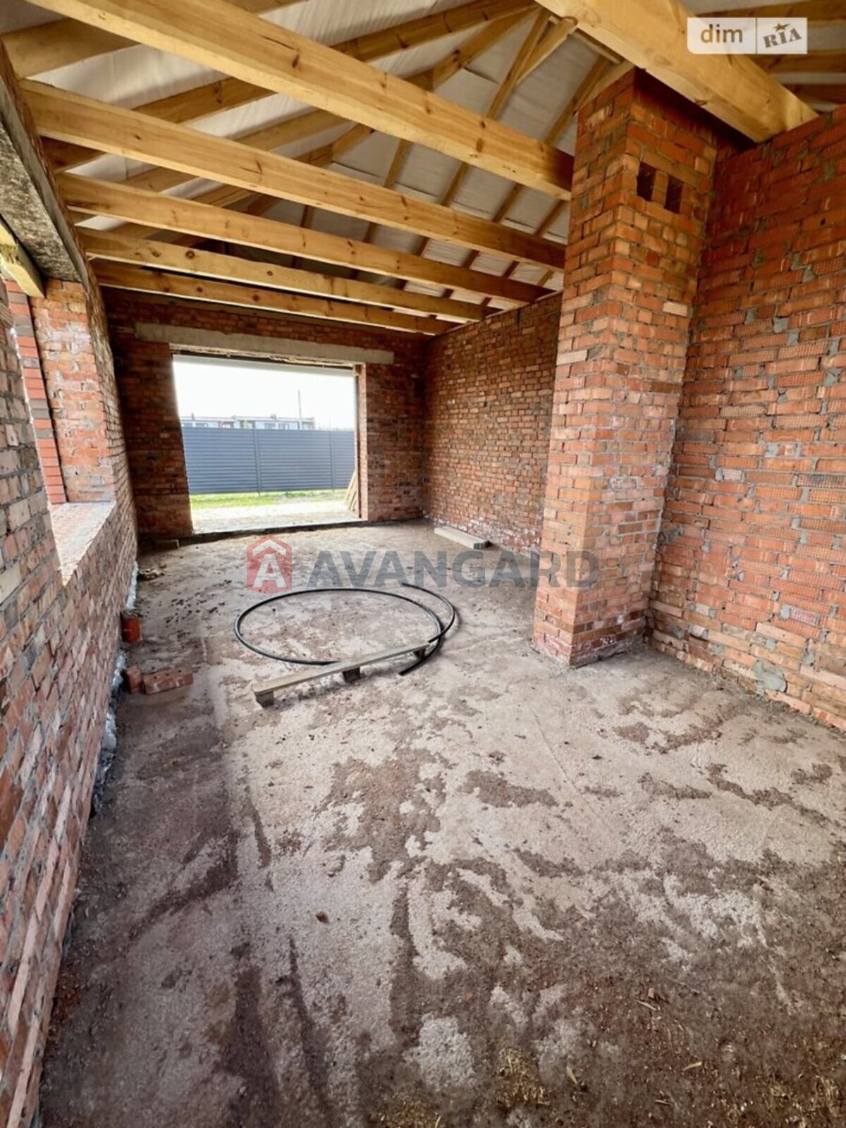 �������, 100 ��.�. ���� 5