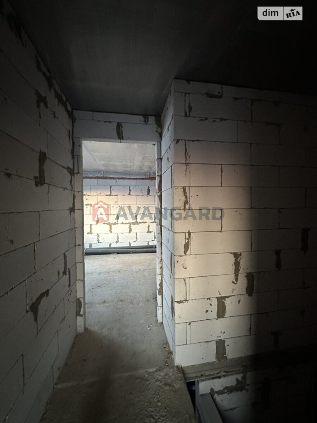 ��������, 75 ��.�. ���� 23